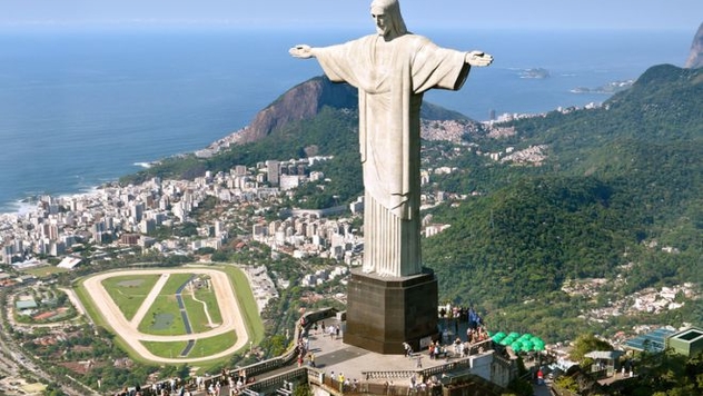 Arquidiocese do Rio homenageia Polícia Civil com missa no Cristo Redentor