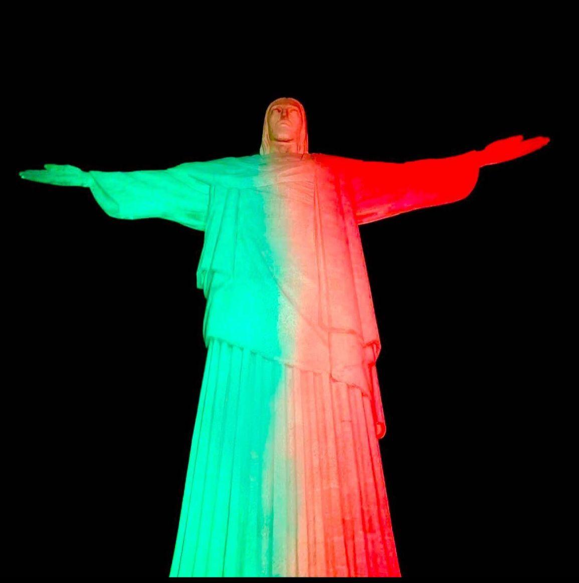 Cristo Redentor celebrou o Dia de Portugal com iluminação especial