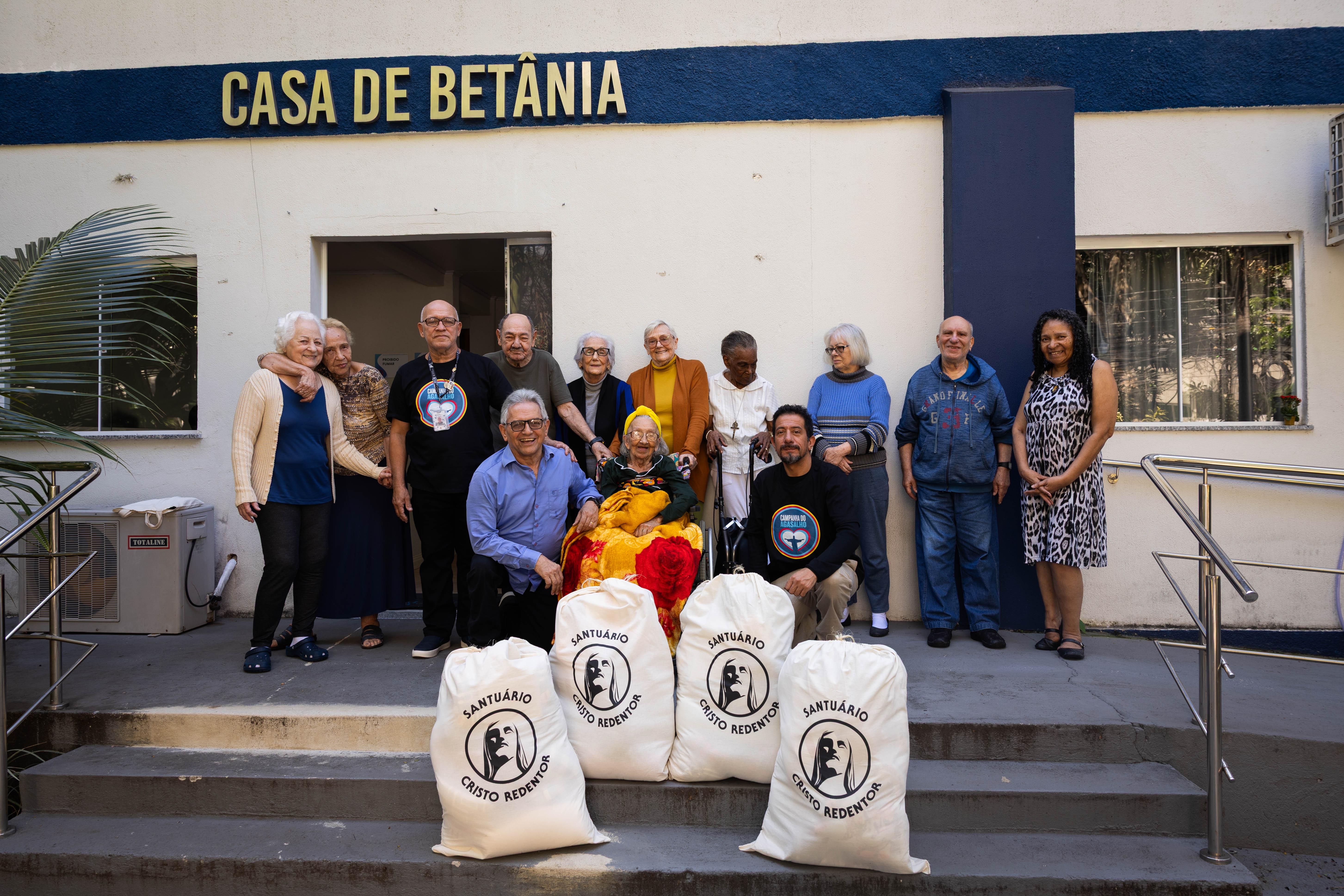 Depois de final de semana de muitas doações, Campanha do Agasalho 2025 chega a cerca de 4 toneladas de doações arrecadadas e aquece vidas em diferentes regiões do estado do Rio