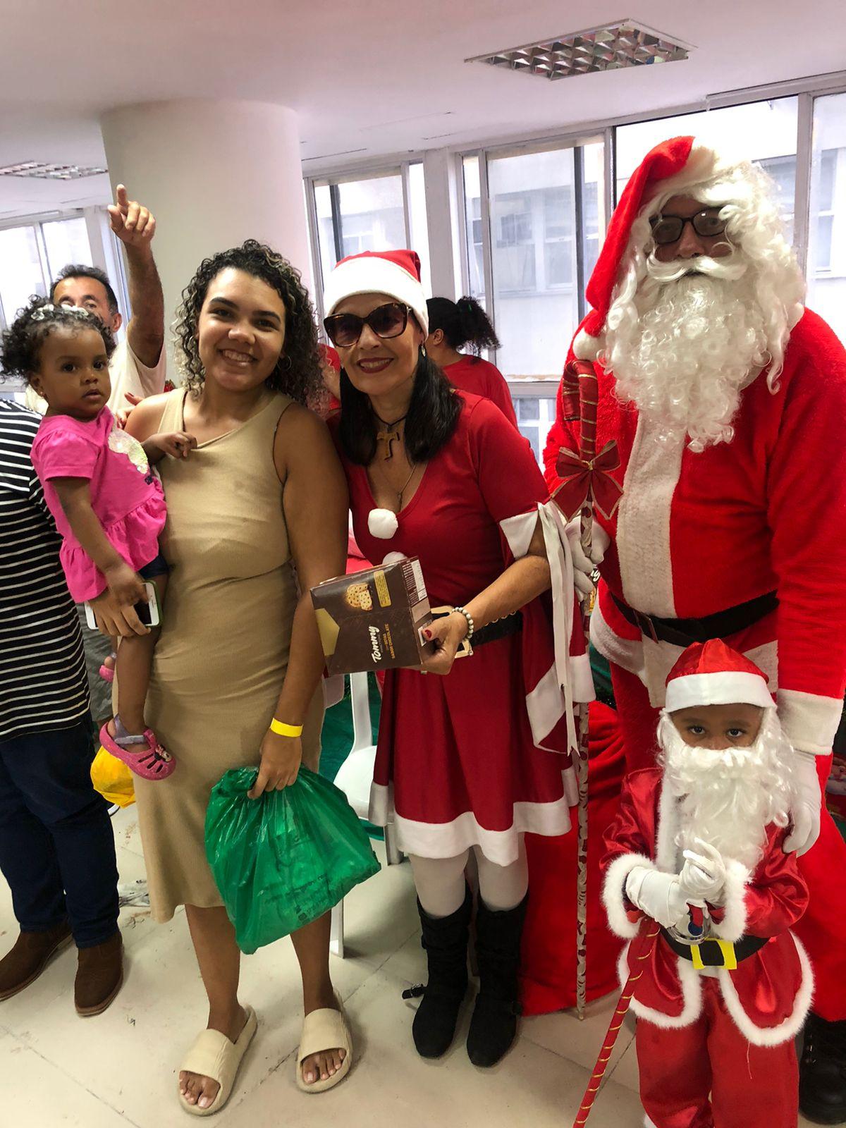 Projeto Ser Mulher Gestante encerra o ano com Festa de Natal