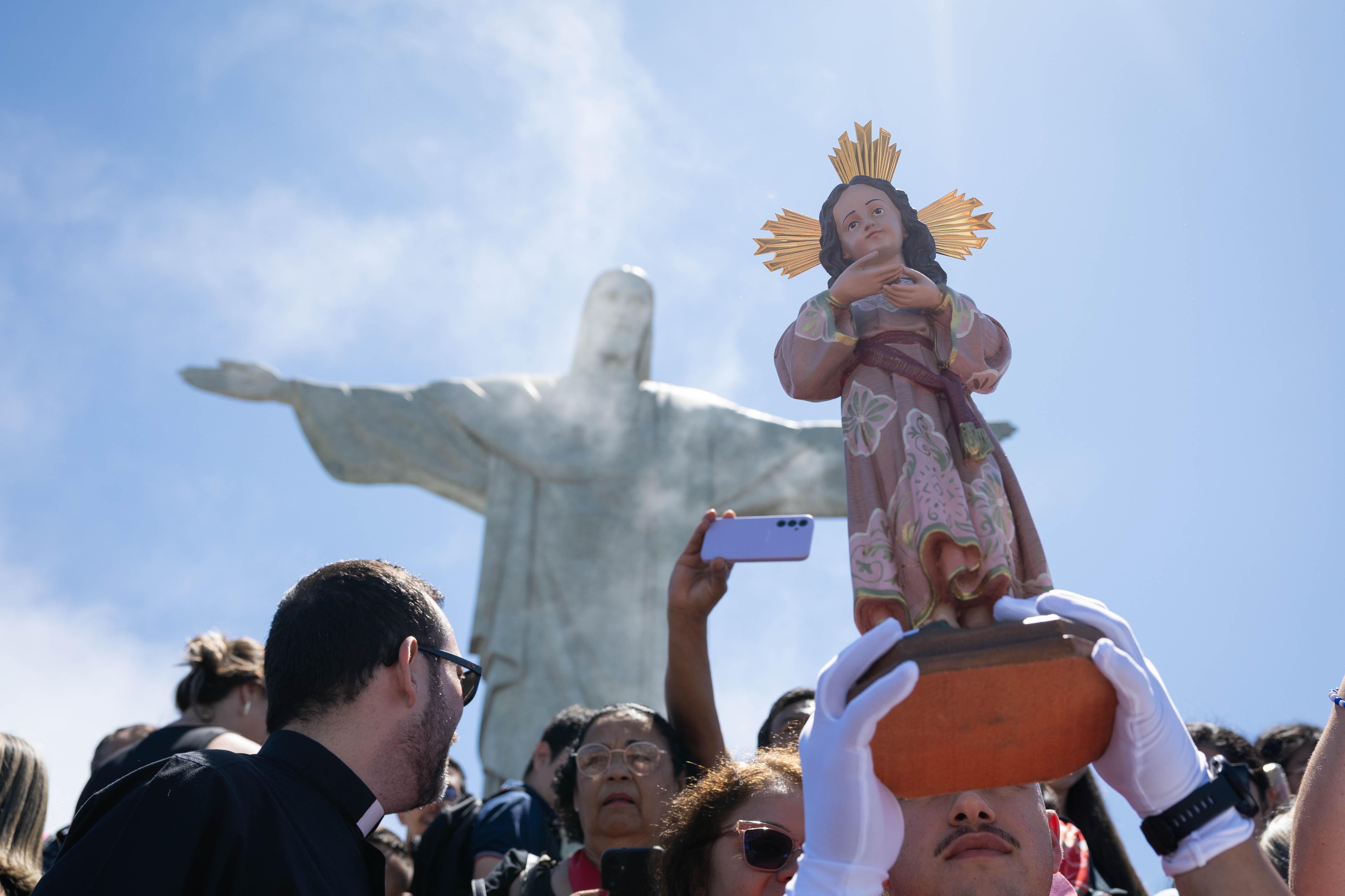 Santuário Cristo Redentor acolhe Peregrinação da imagem de Nossa Senhora Menina