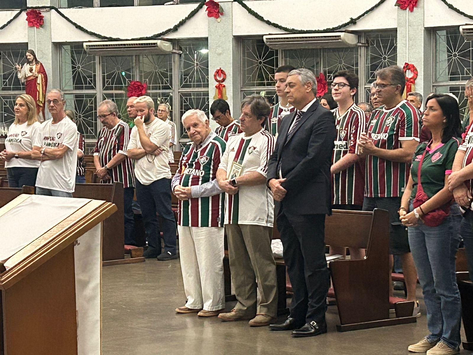 Torcedores do Fluminense agradecem pelo título na Copa Conmebol Libertadores e se unem em oração pelo título na Copa do Mundo de Clubes da FIFA 2023