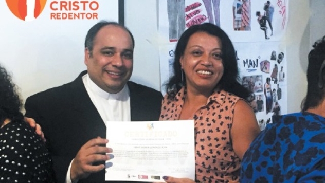 Projeto “Empoderando Refugiados” forma 37 pessoas
